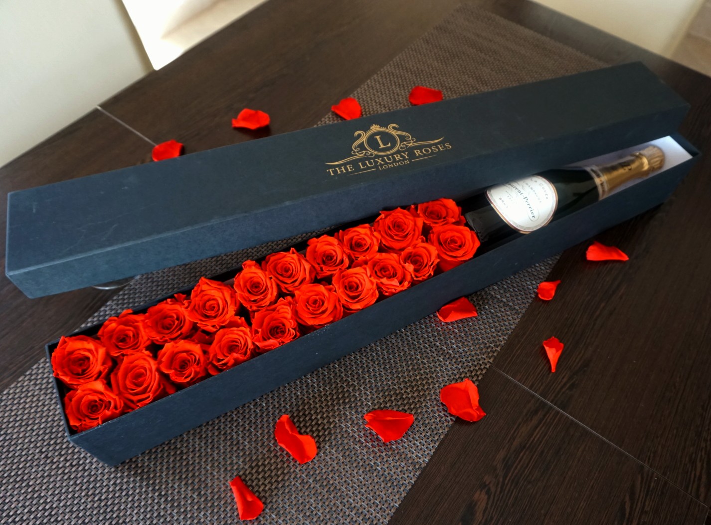 Fotor_151664659598713 Preserved Rose Arrangements & Delivery The